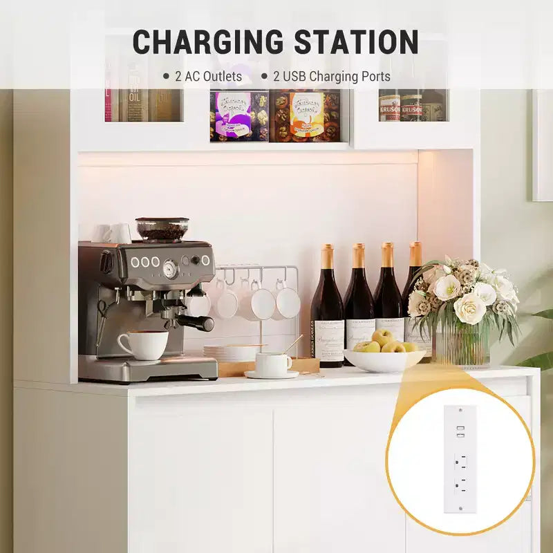 Garde-manger haut de cuisine de 71 po avec lumières LED et station de charge, armoire de garde-manger d'angle réglable avec étagère pour micro-ondes