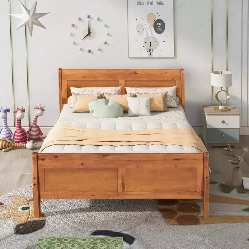 Lit plateforme pleine grandeur en bois avec tête de lit et support à lattes en bois